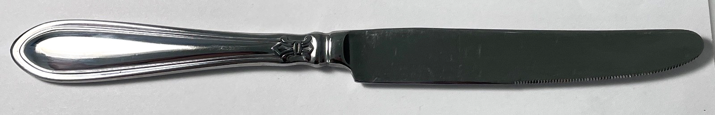 Oneida Royal Manor Glossy Knife 9 1/2" Stainless 18/101