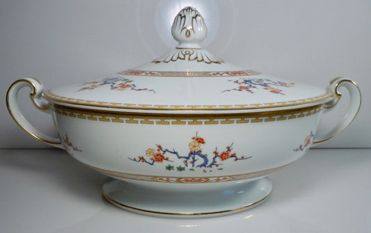 Noritake Hawthorne Round Covered Vegetable Bowl0