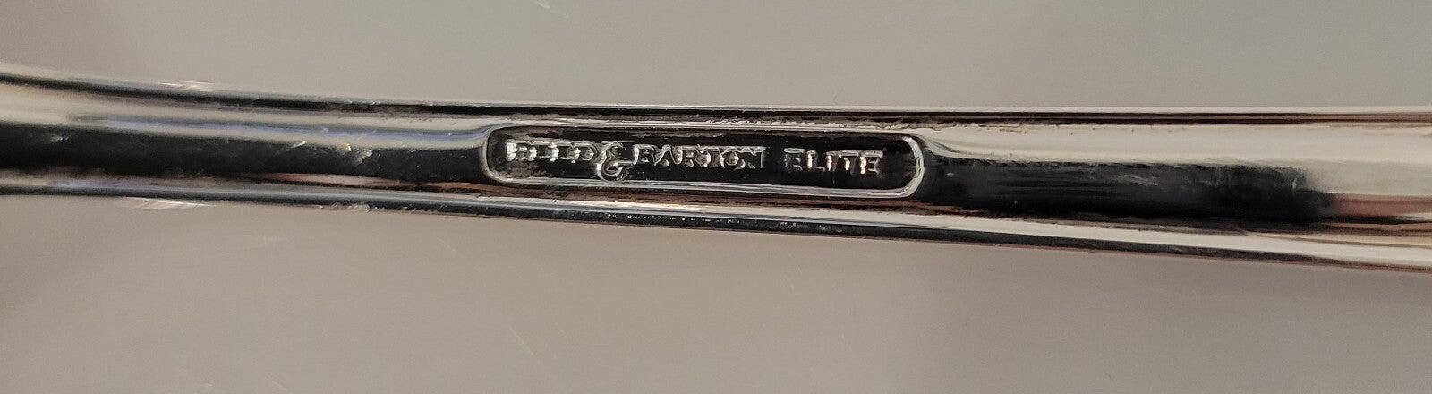 https://i.ebayimg.com/00/s/NDQwWDE2MDA=/z/Z28AAOSwUrRniSgT/$_57.JPG