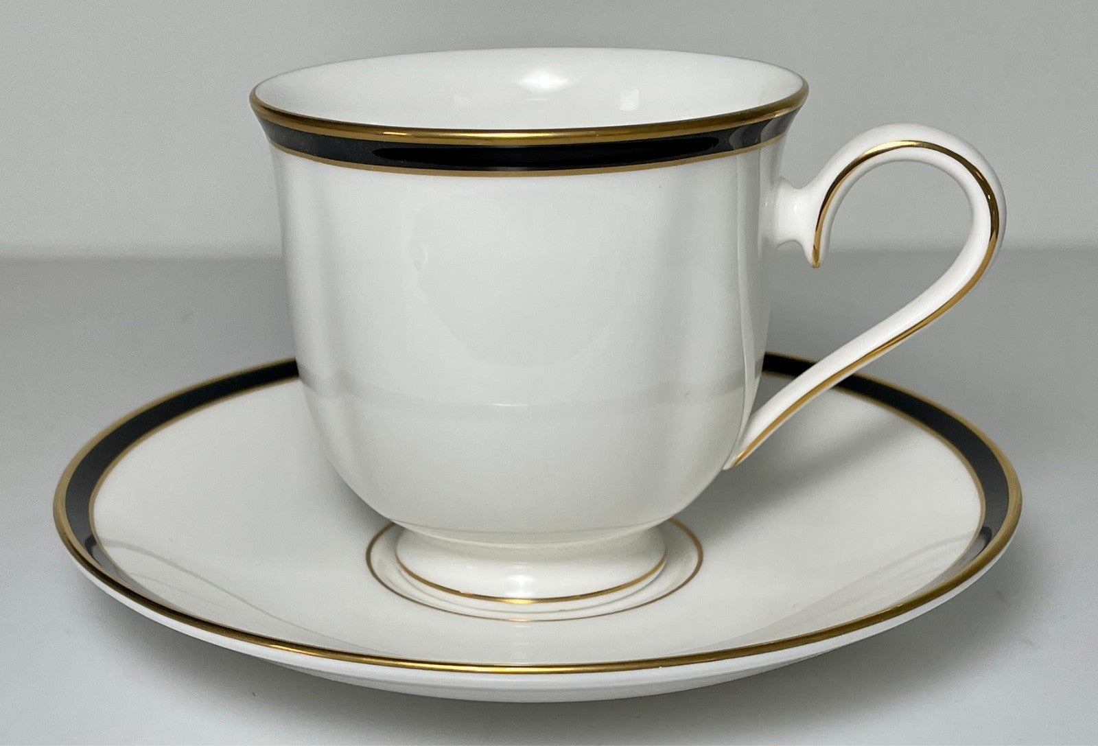 Lenox Kristy Cup and Saucer Set0