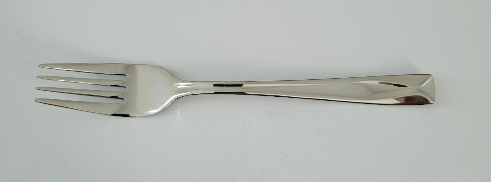 https://i.ebayimg.com/00/s/NTkzWDE2MDA=/z/FoYAAeSw0y9ptI3I/$_57.JPG