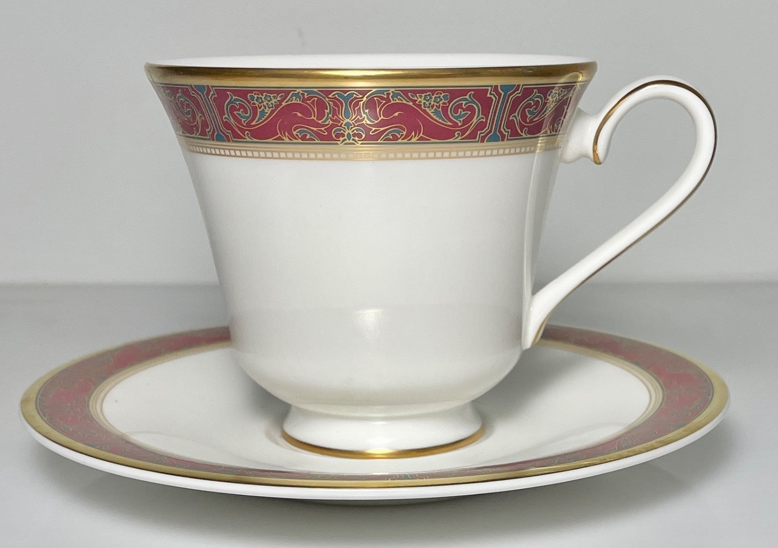 Royal Doulton Martinique Cup and Saucer Set0