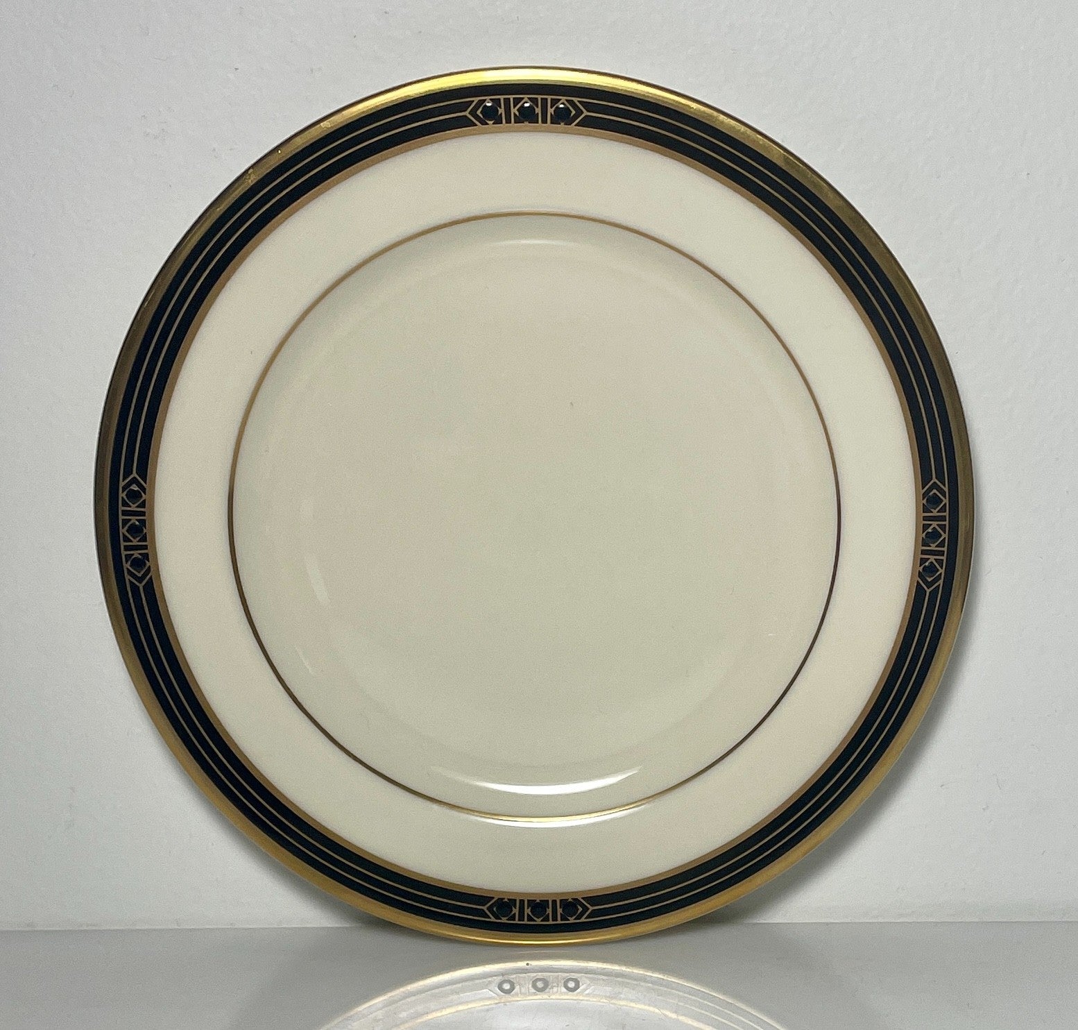 Lenox Langdon Gate Bread and Butter Plate 6 1/4"0