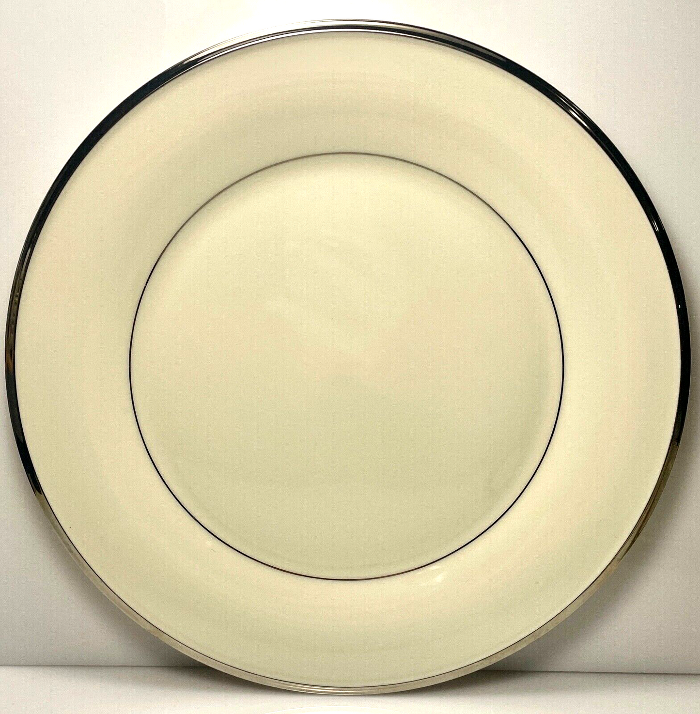 Lenox Solitaire Dinner Plate 10 3/4"0