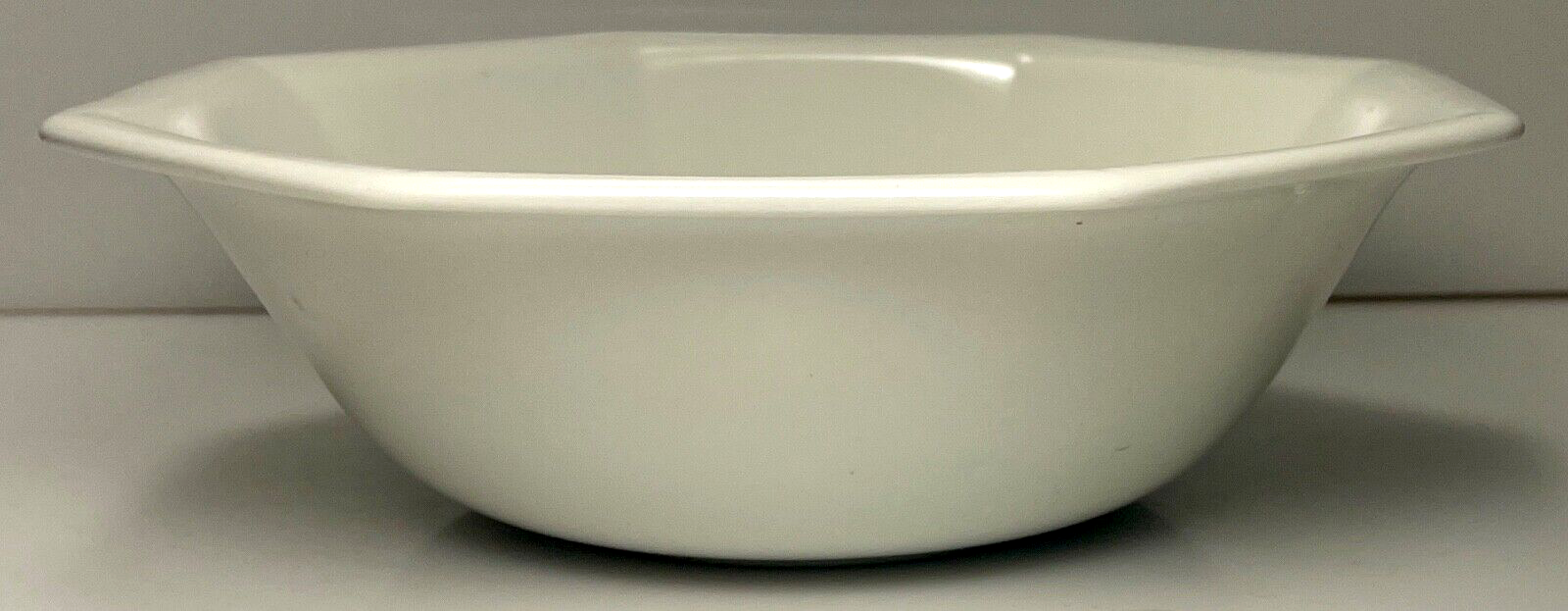 Johnson Brothers Heritage White Cereal Bowl 6 7/8"0