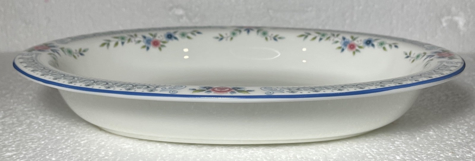 Wedgwood Rosedale Oval Vegetable Bowl 10"0