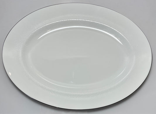 Wedgwood Silver Ermine Traditional Oval Platter 15 1/2"0