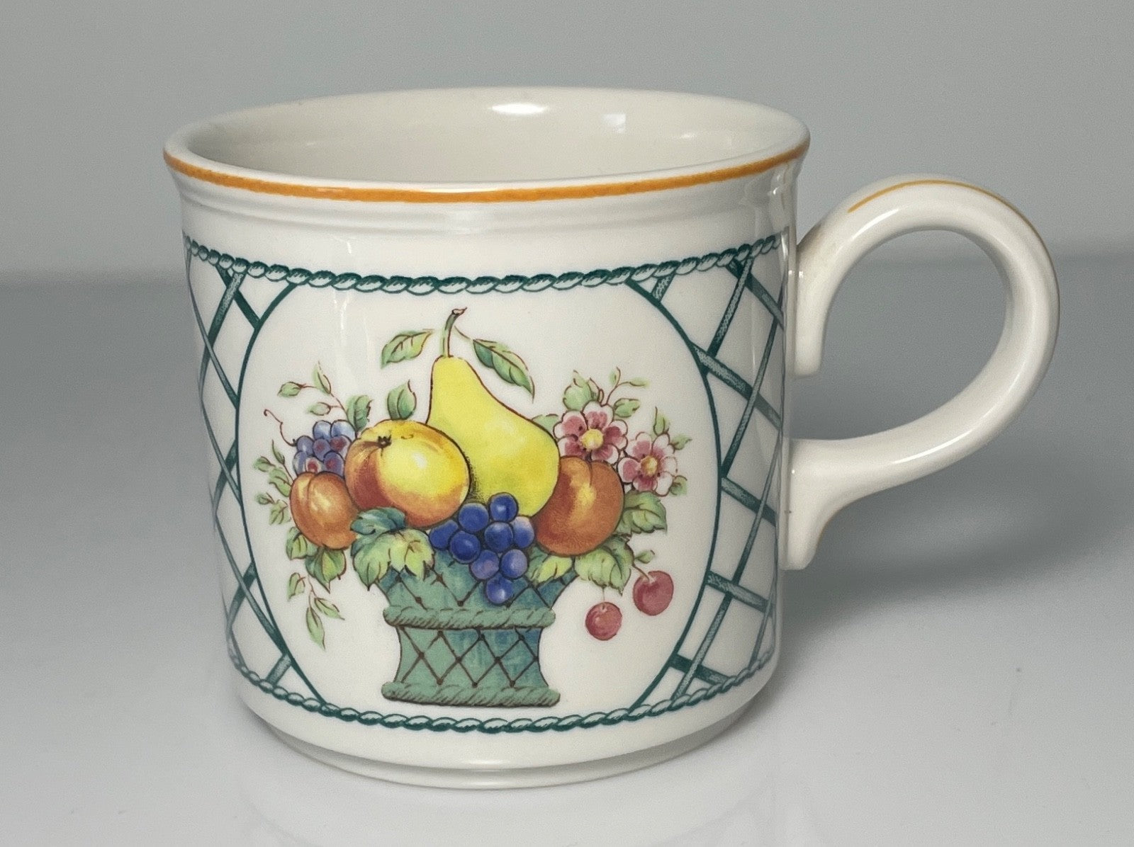 Villeroy & Boch Basket Cup  3"0