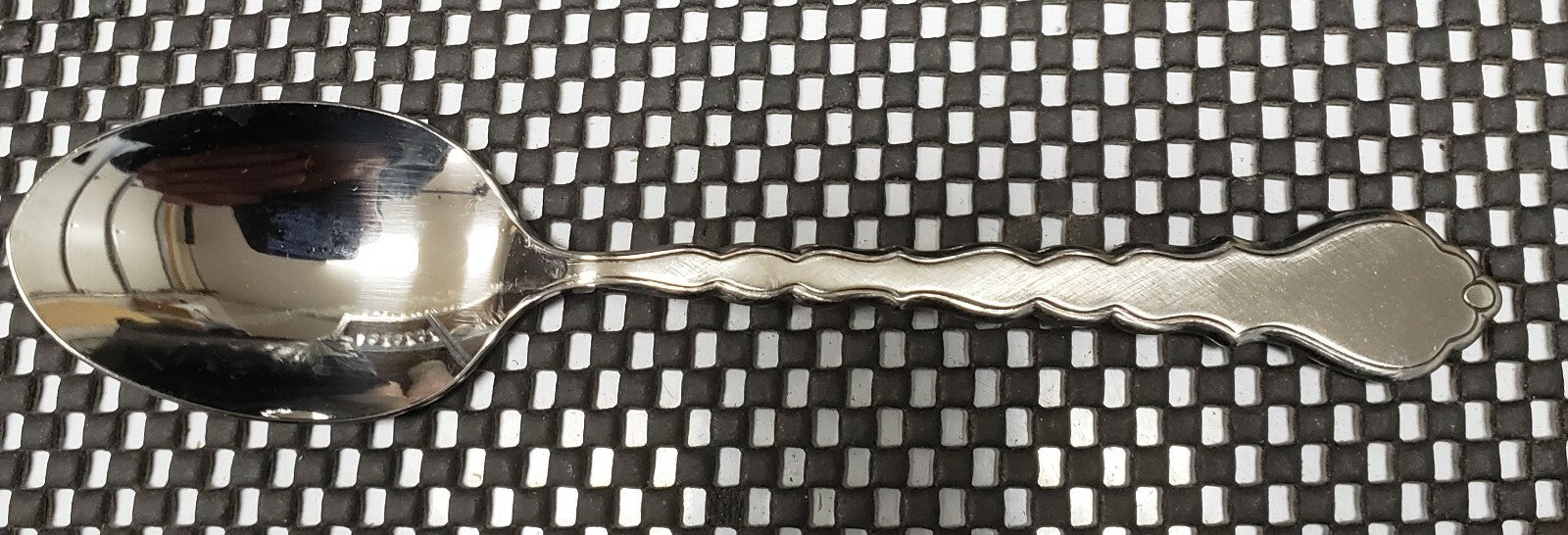 https://i.ebayimg.com/00/s/NTQ2WDE2MDA=/z/THQAAOSwjFleTZOi/$_57.JPG