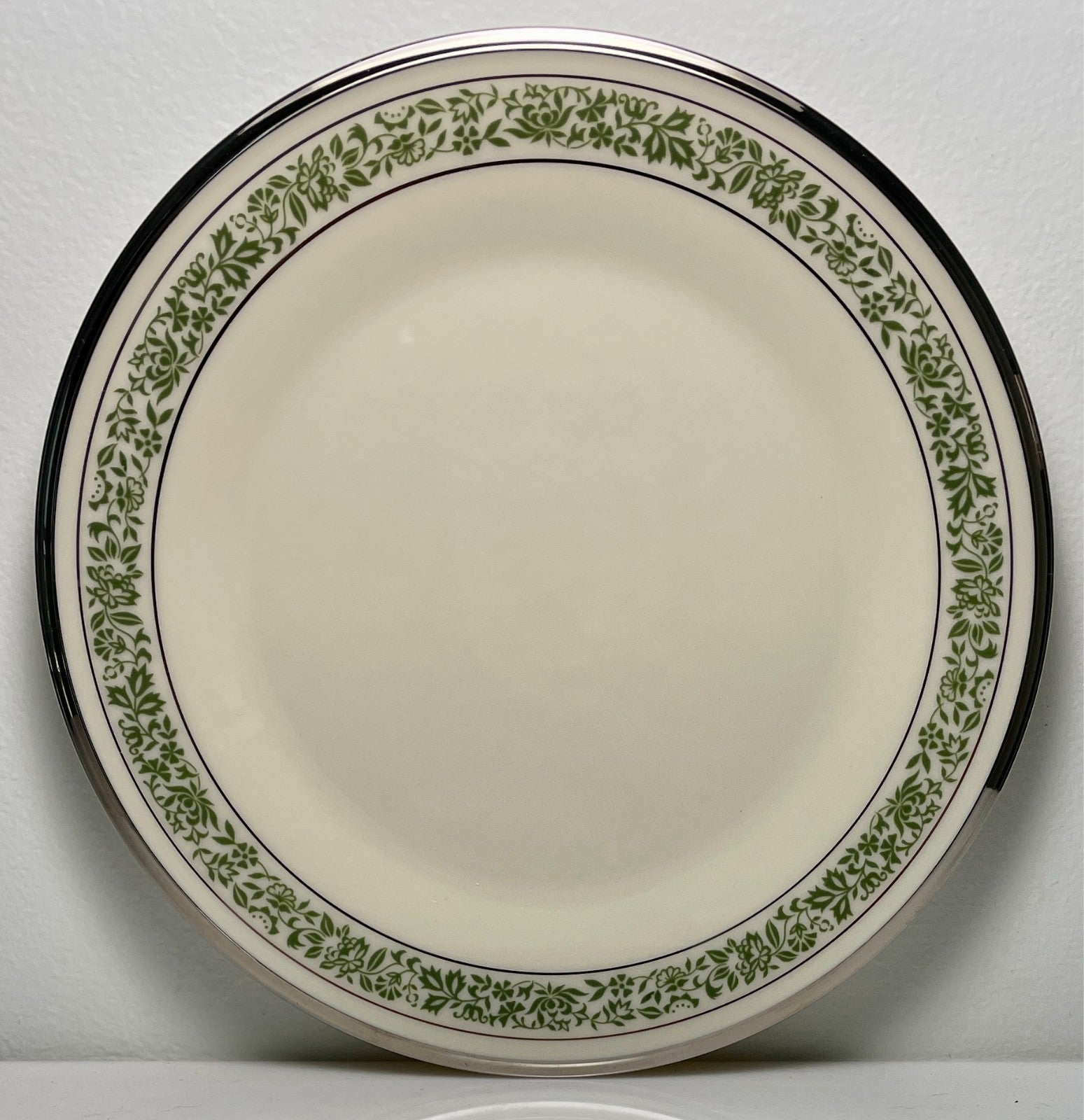 Lenox Memoir Dinner Plate 10 3/4"0