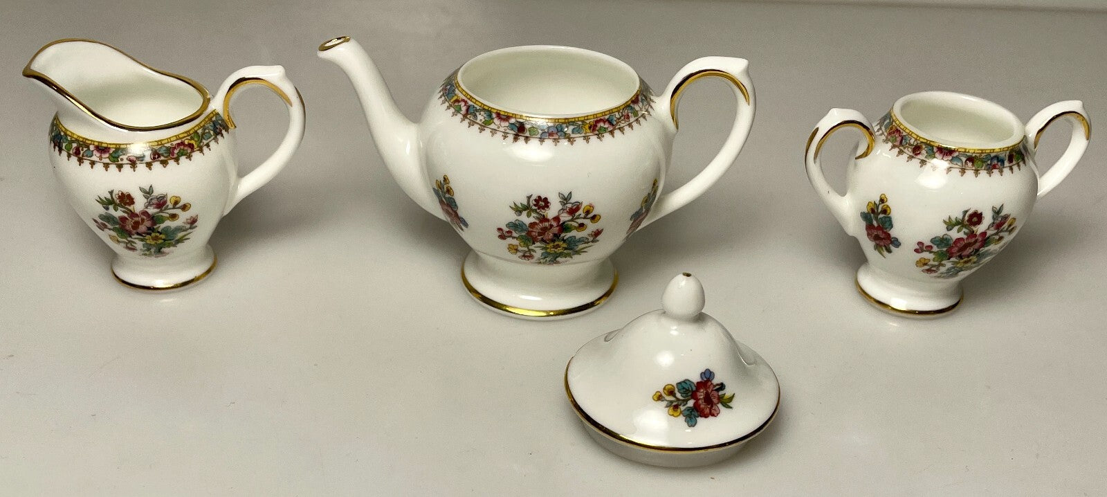 Coalport Ming Rose Miniature Teapot Creamer Sugar Bowl3