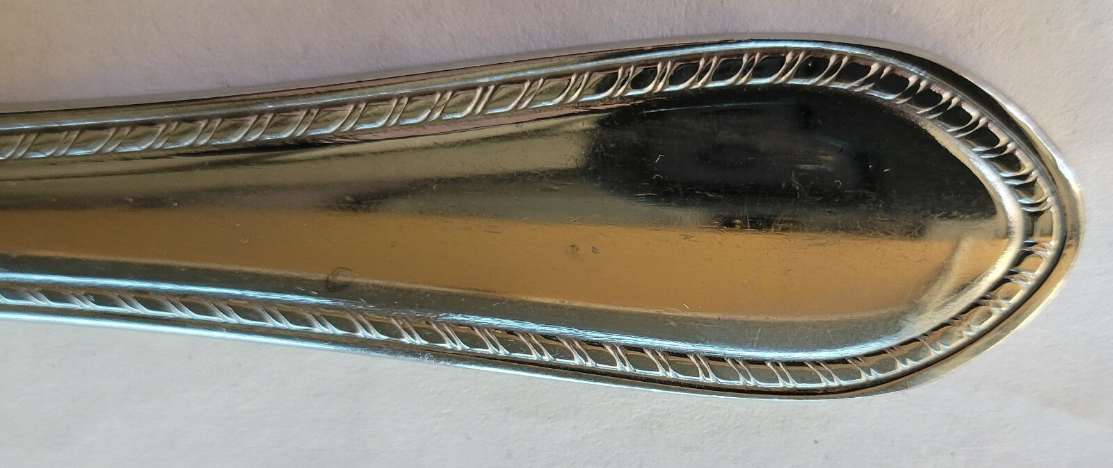 https://i.ebayimg.com/00/s/Njc0WDE2MDA=/z/EQAAAOSwU8Vhey7b/$_57.JPG