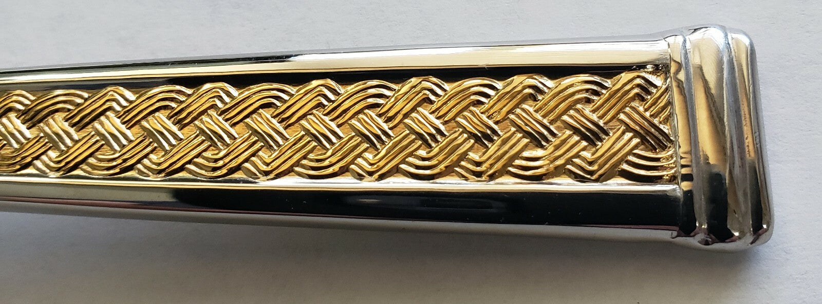 https://i.ebayimg.com/00/s/NTkyWDE2MDA=/z/YdkAAOSwgy9gaev1/$_57.JPG