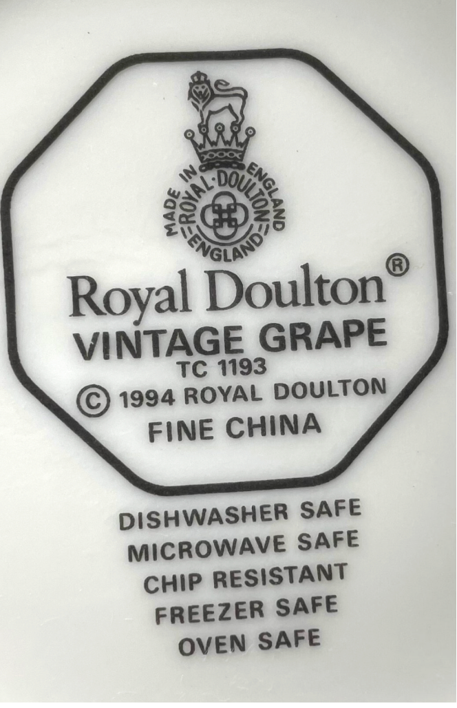 Royal Doulton Vintage Grape Salad Plate 8 3/8" England1