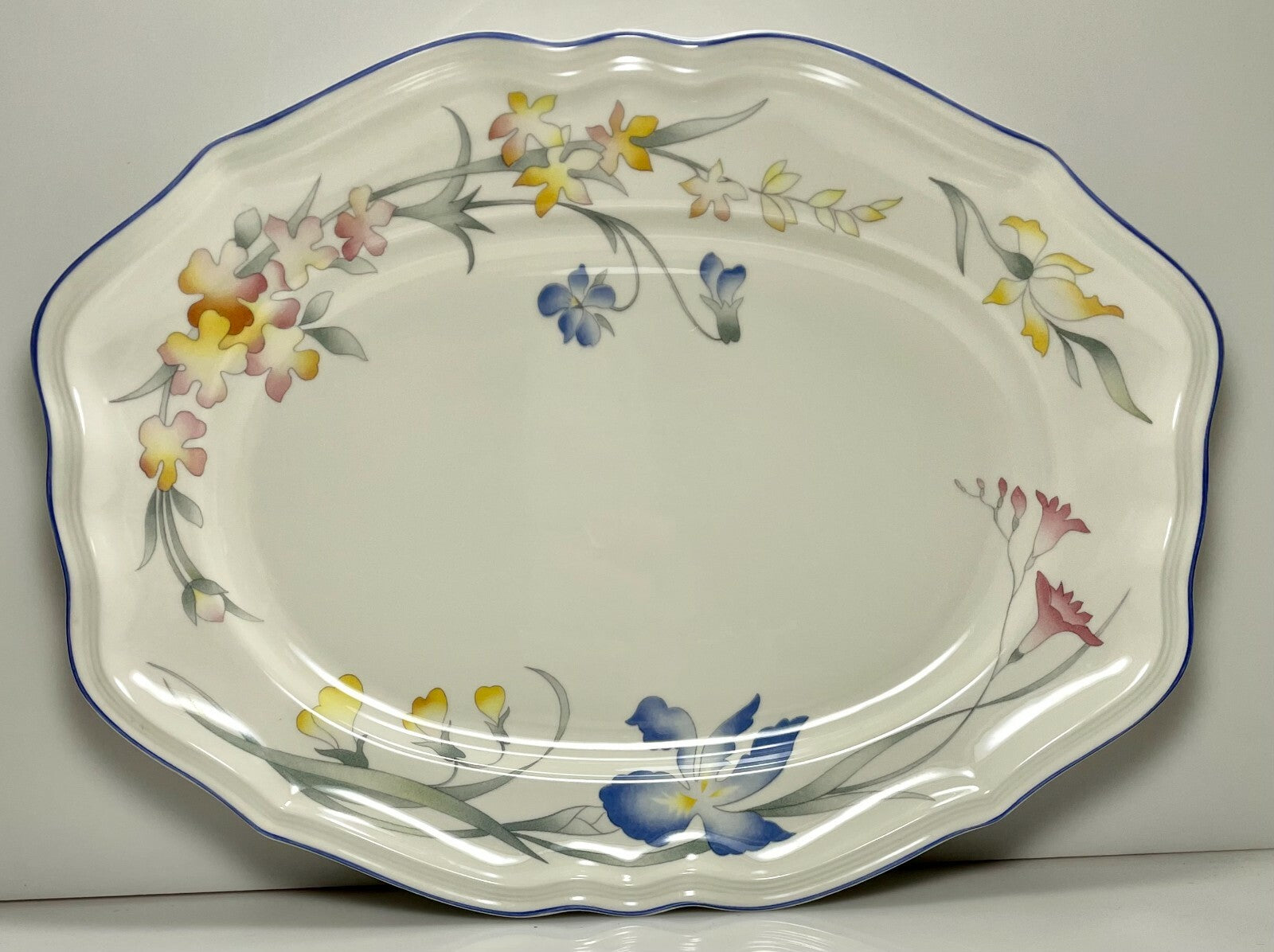 Villeroy and Boch Riviera Oval Platter 11 1/2"0