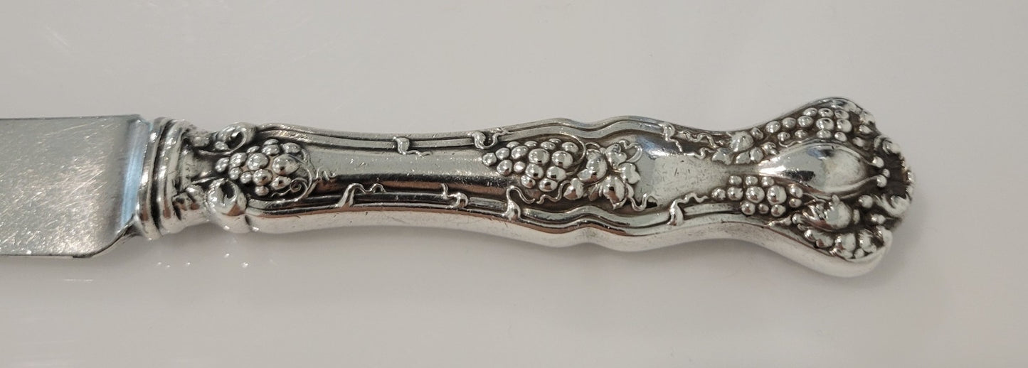 International Silver Rogers Vintage Knife Blunt no ind 9 3/4" Silverplate1