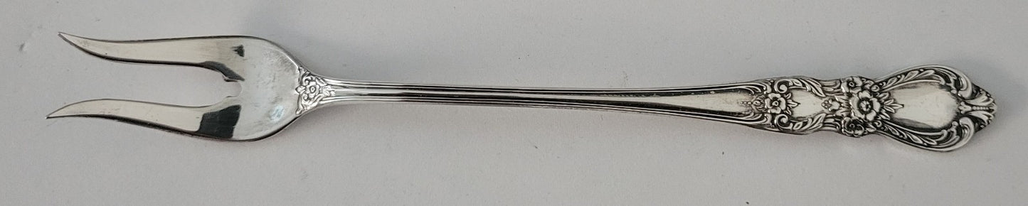 International Silver Heritage Pickle Olive Fork 6 1/8" Silverplate Flatware0