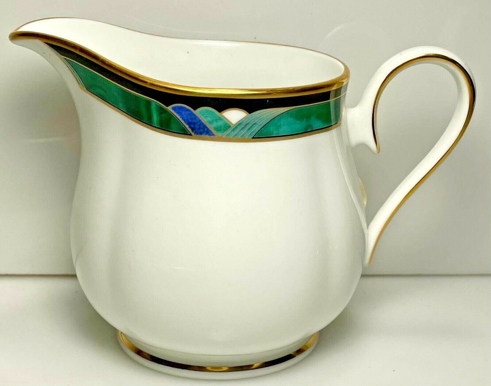 Lenox Kelly Creamer 8 Ounce 3 1/2"0