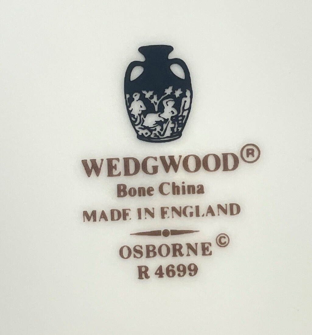 Wedgwood Osborne Soap Dish 5 1/2"1