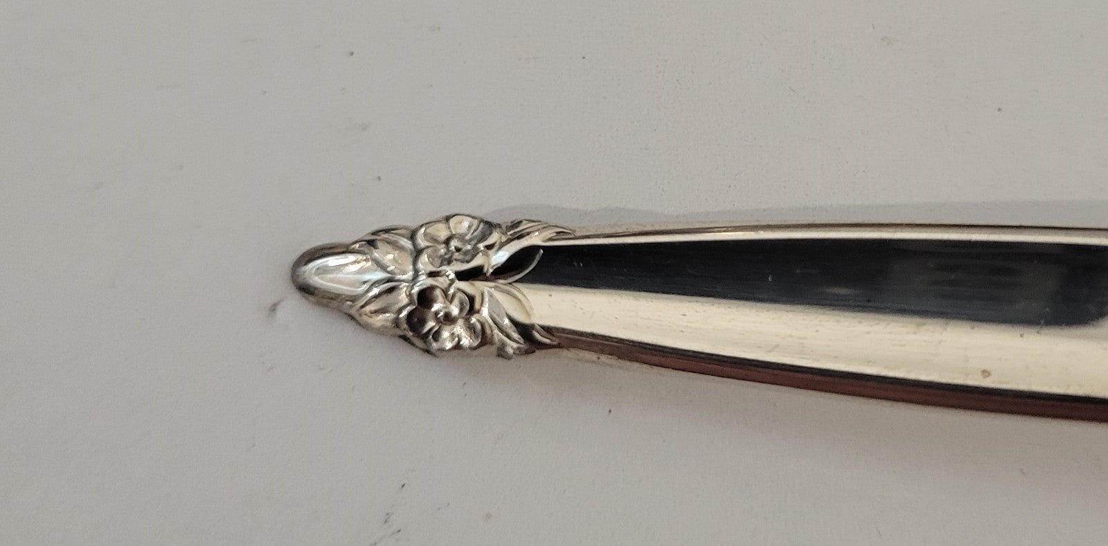 International Silver Garland Knife 9 1/2" Silverplate Flatware1
