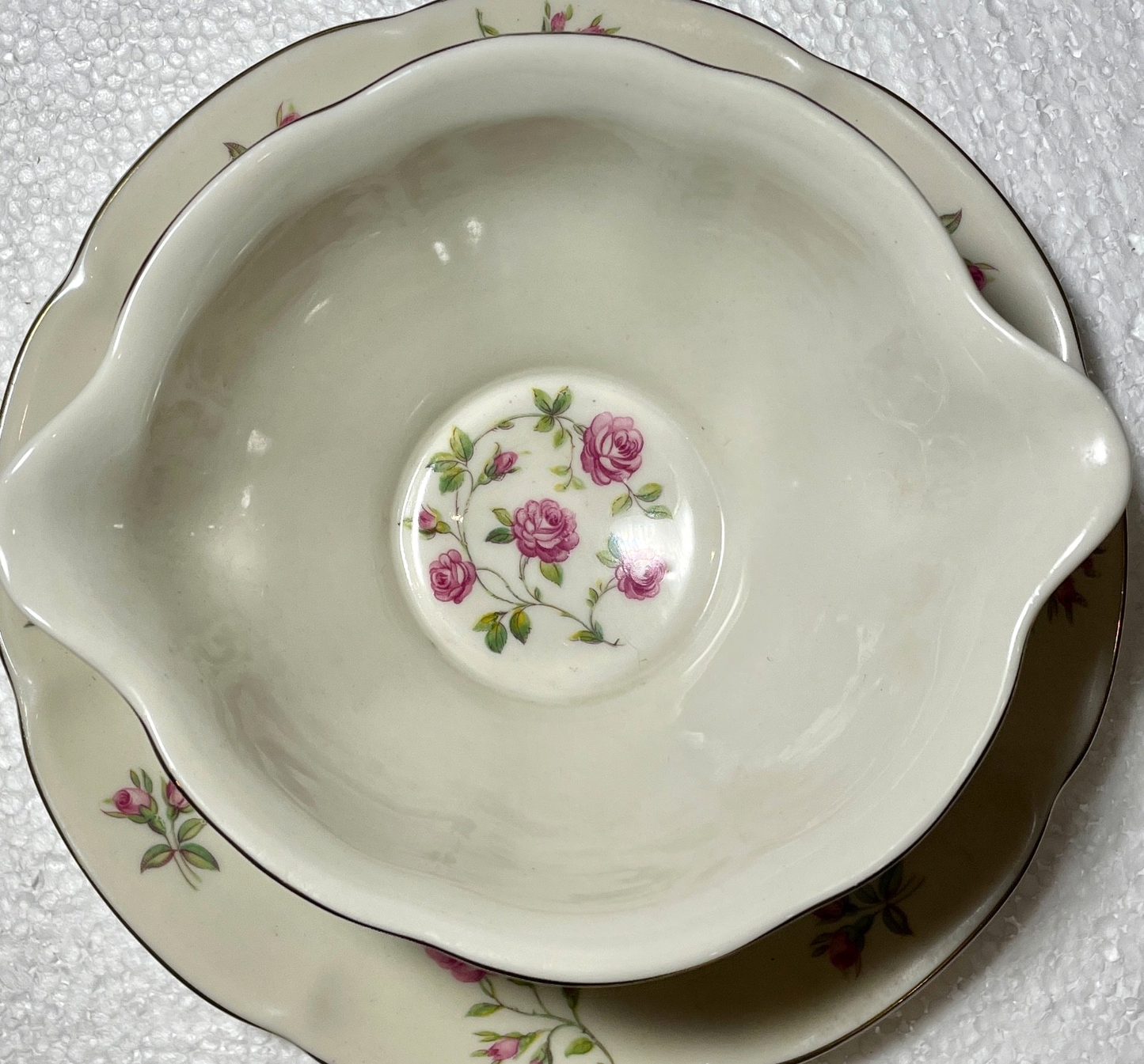 Haviland Delaware Gravy Boat and Attached Underplate New York1