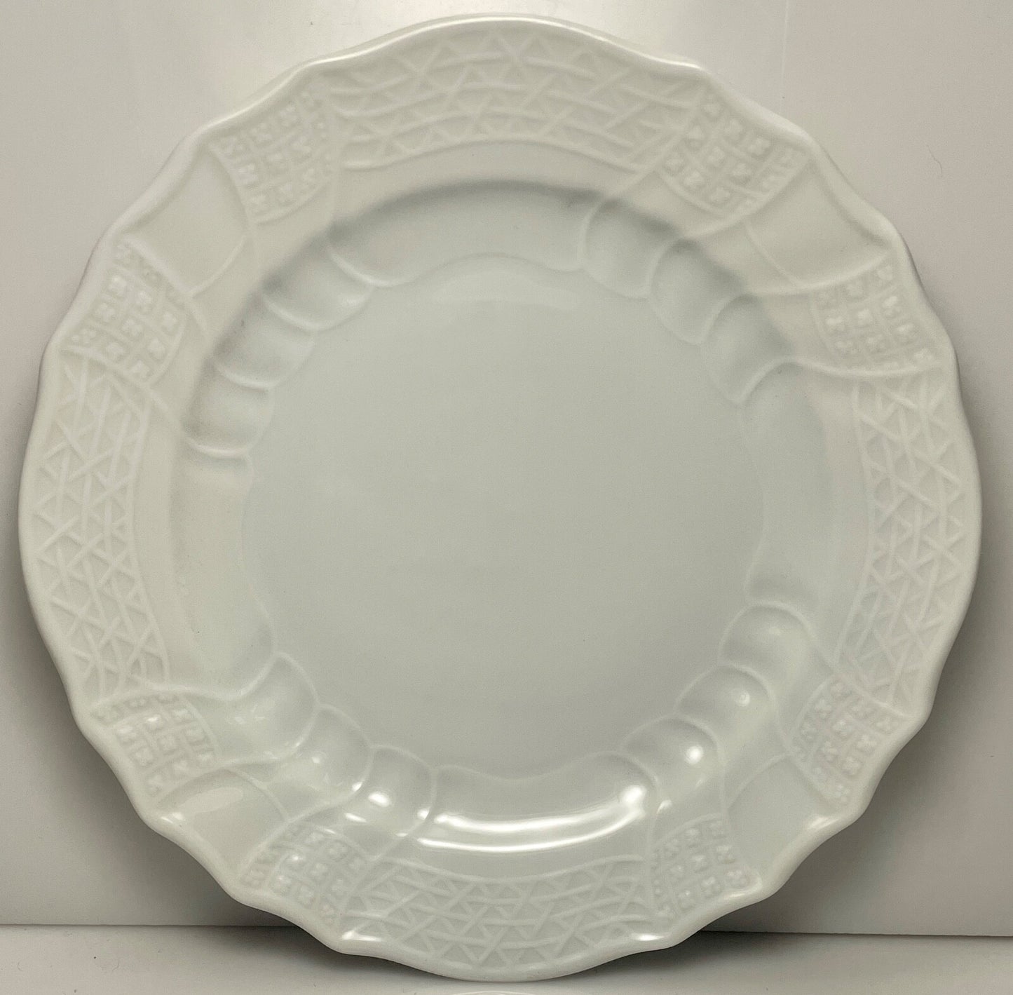 Hutschenreuther Dresden All White Salad Plate 7 3/4"0