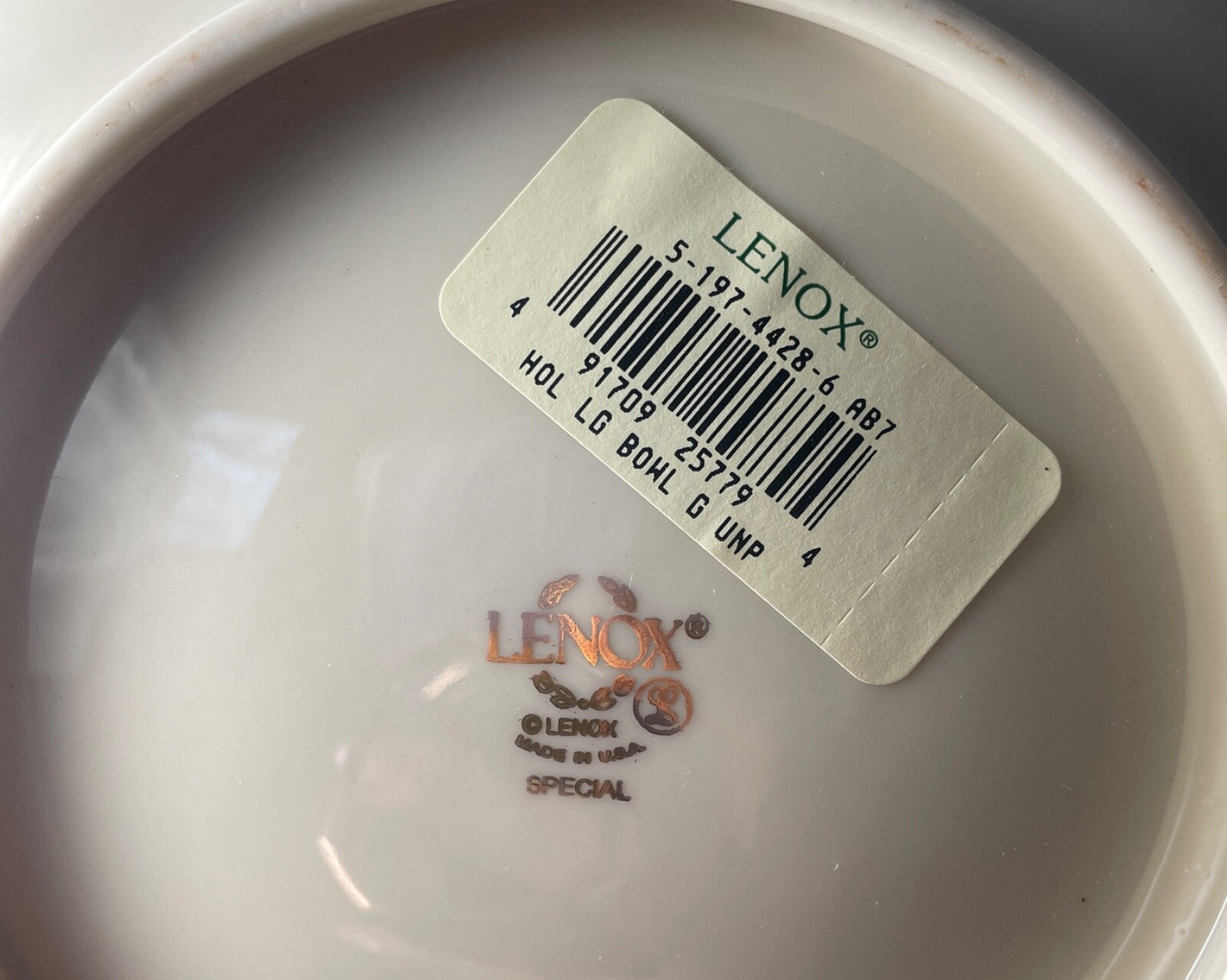 Lenox Special L26 Centerpiece Bowl 8"2