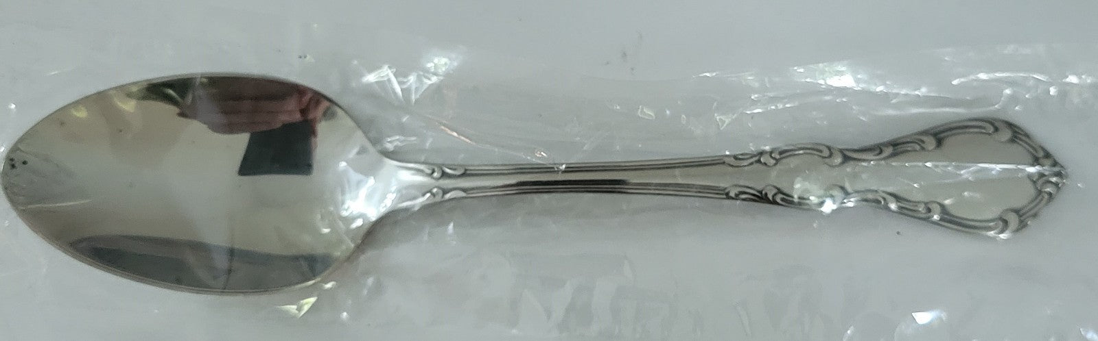 Oneida Oneidaware Whittier Teaspoon 6" Stainless Flatware Silverware0