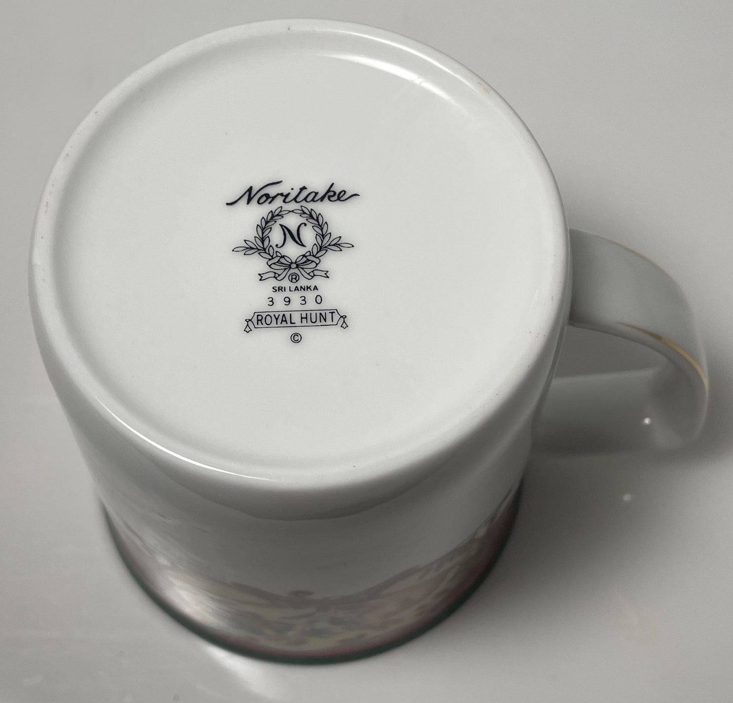 Noritake Royal Hunt Mug 3 5/8"4