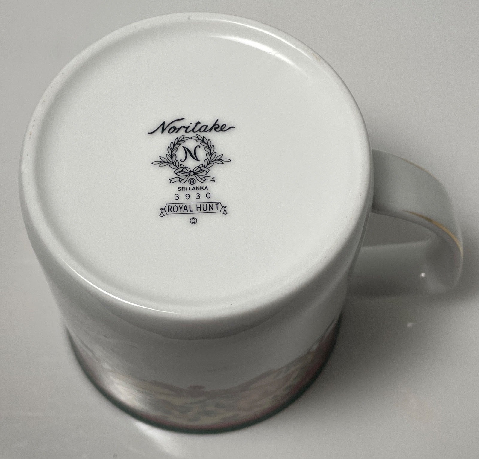 Noritake Royal Hunt Mug 3 5/8"4