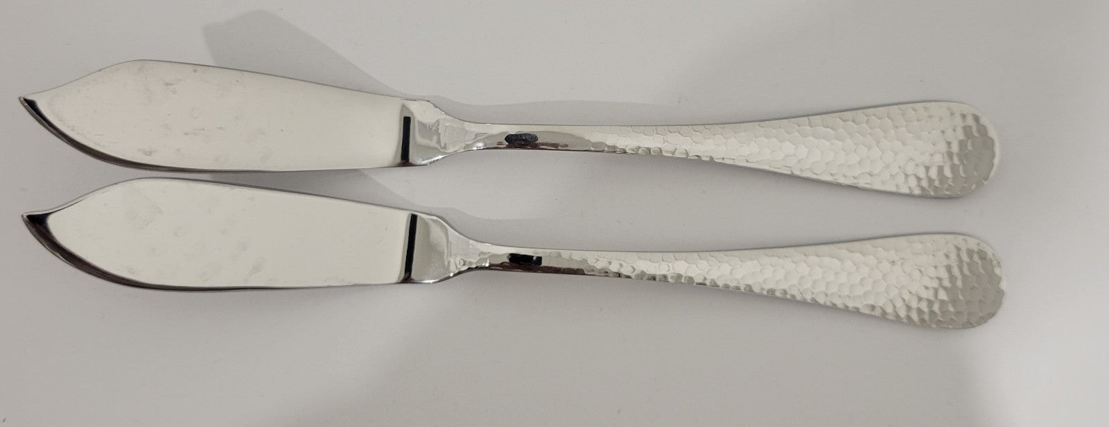 Reed & Barton Every Day RDS299 2 Master Butter Knives Flatware Stainless0