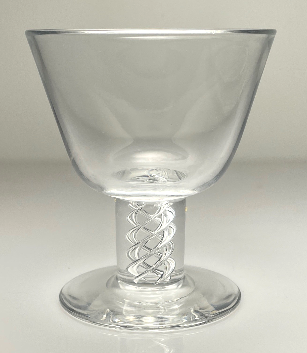 Steuben 8011 Liquor Cocktail 3 7/8"2