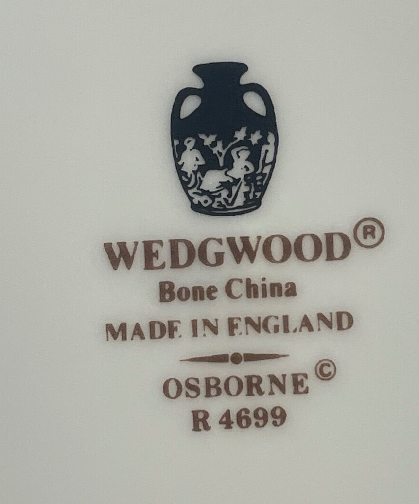 Wedgwood Osborne Salad Plate 8 1/8"2