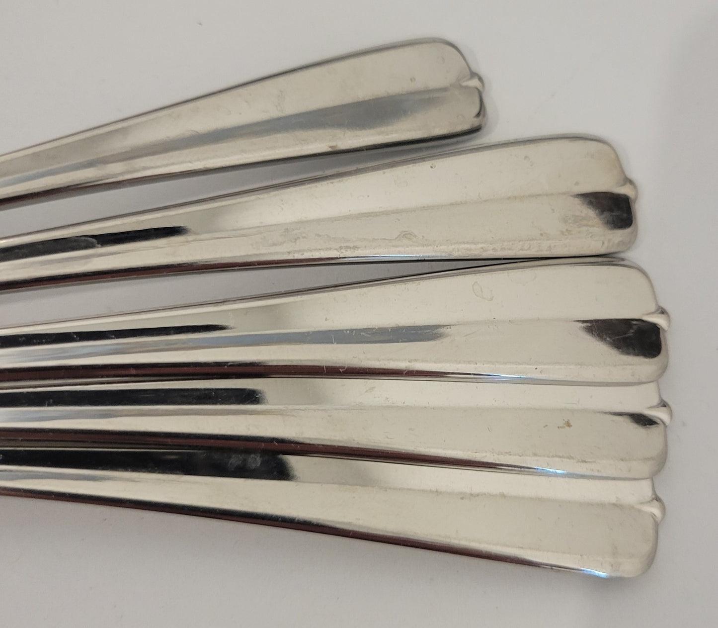 Oneida Gala Impulse Pack of 5 PCS Stainless Glossy Flatware Silverware1
