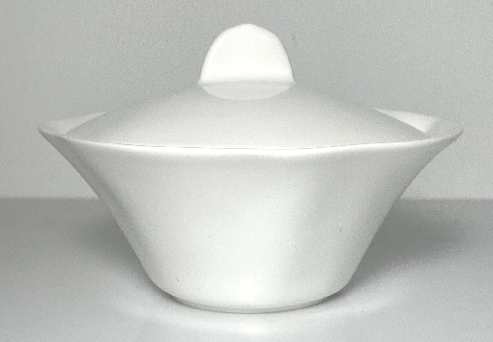 Villeroy & Boch Mira Sugar Bowl and Lid0