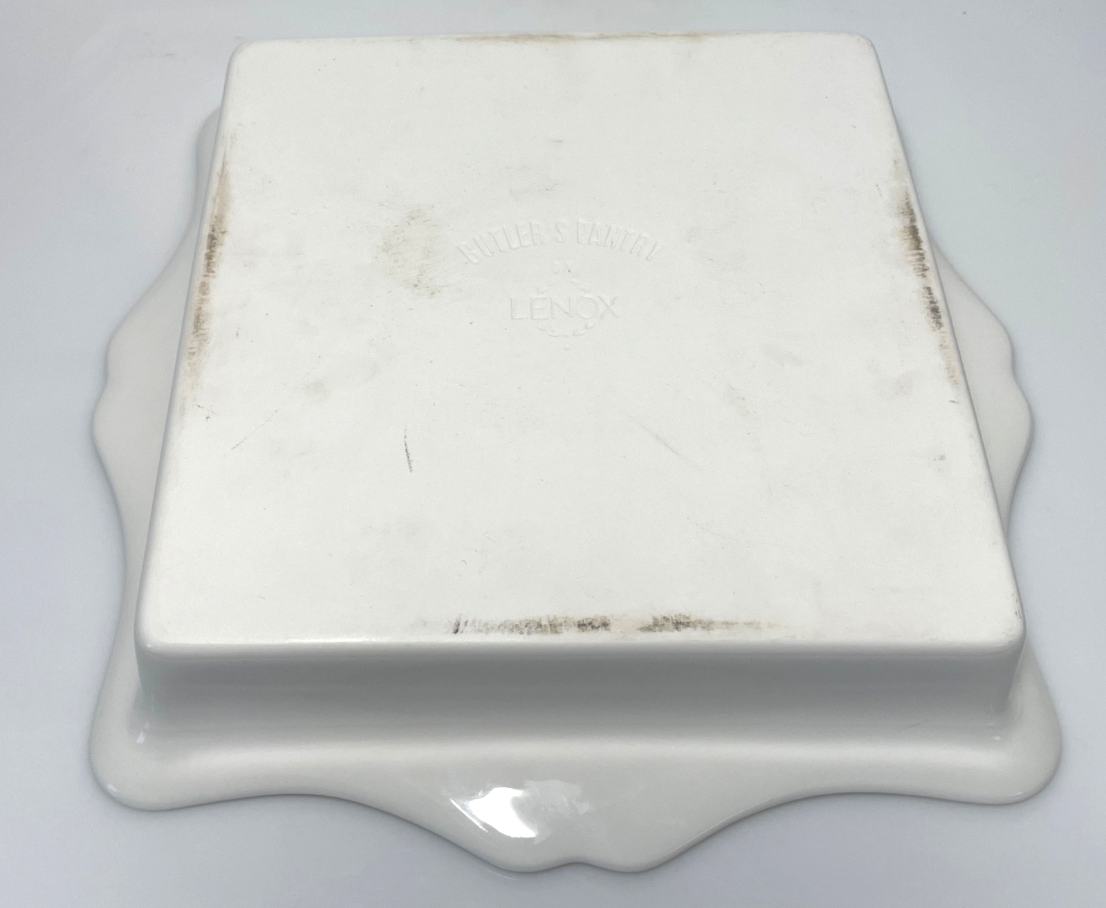 Lenox Butler's Pantry Square Baker 11 1/2"2