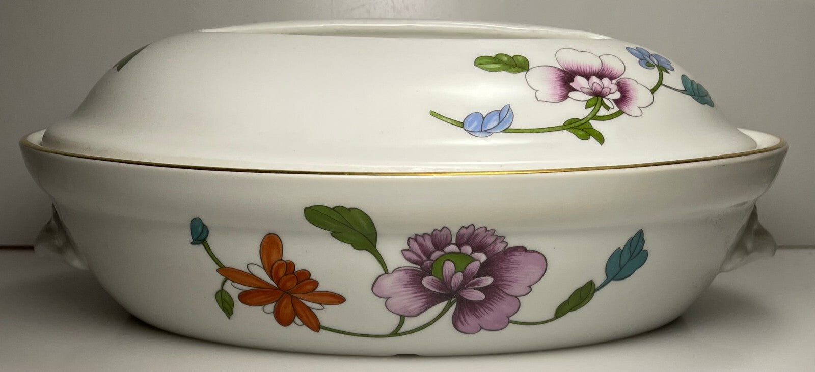 Royal Worcester Astley Oval Entree Dish 9 1/4"0