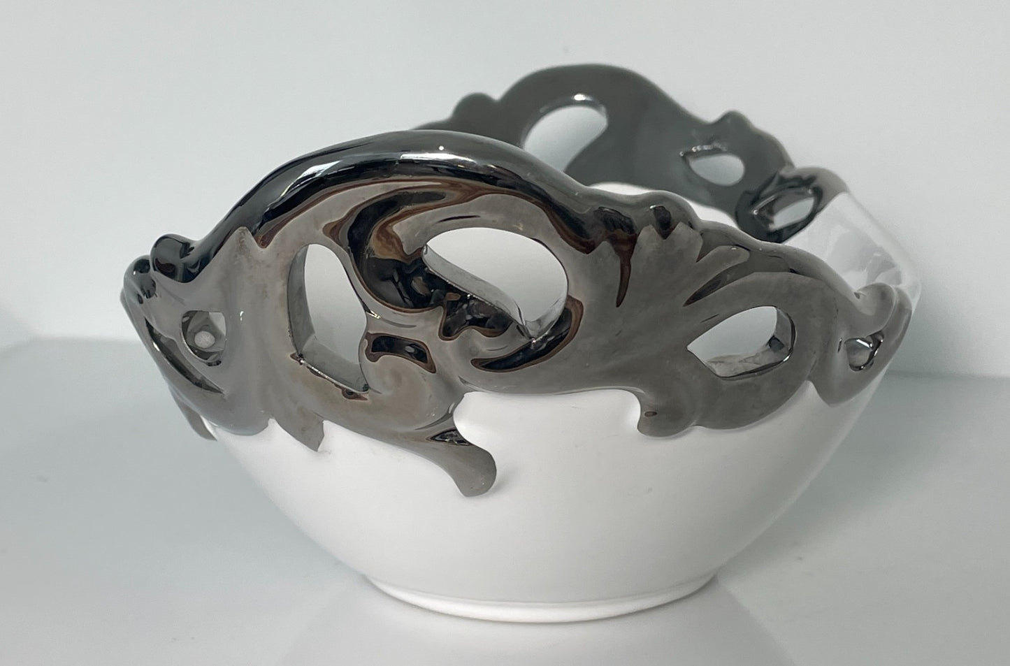 222 Fifth Pierced Serveware Silver Platinum Oval Vegetable Bowl 9 1/2"2