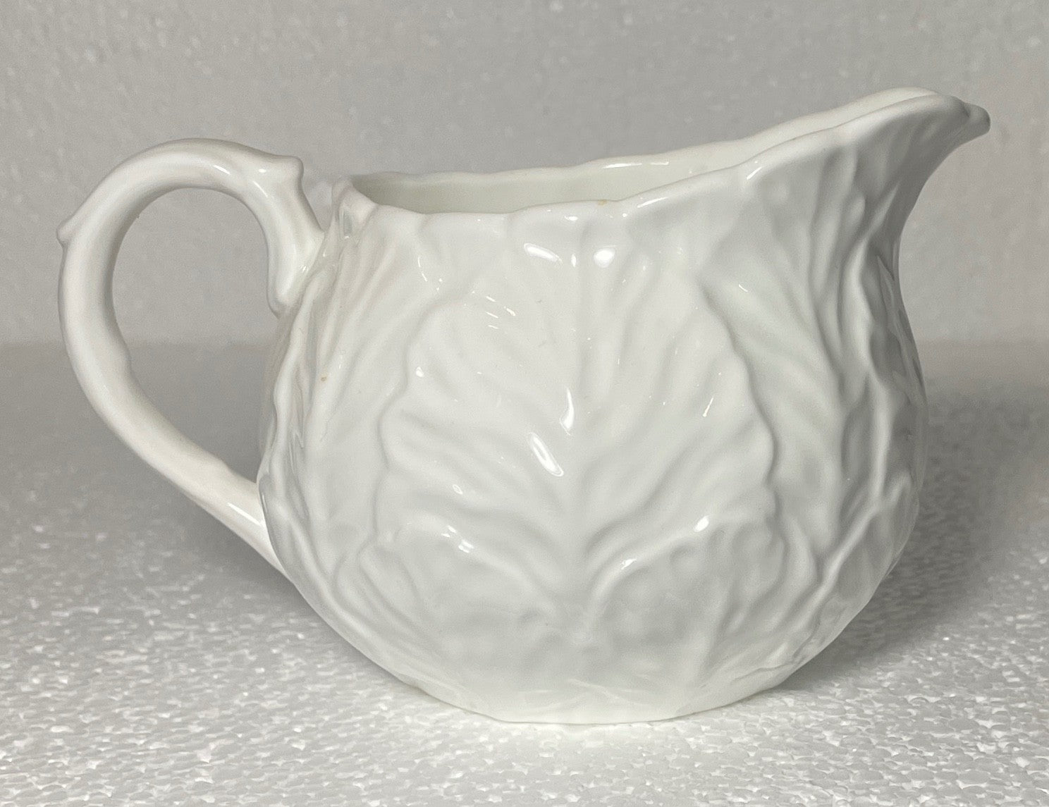 Coalport Countryware Creamer 8 Ounce0