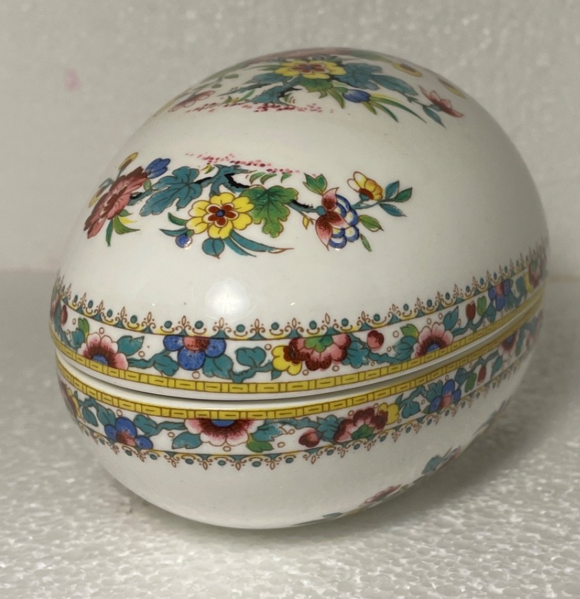 Coalport Ming Rose Egg Box and Lid 5 1/4" x 3 1/2"2