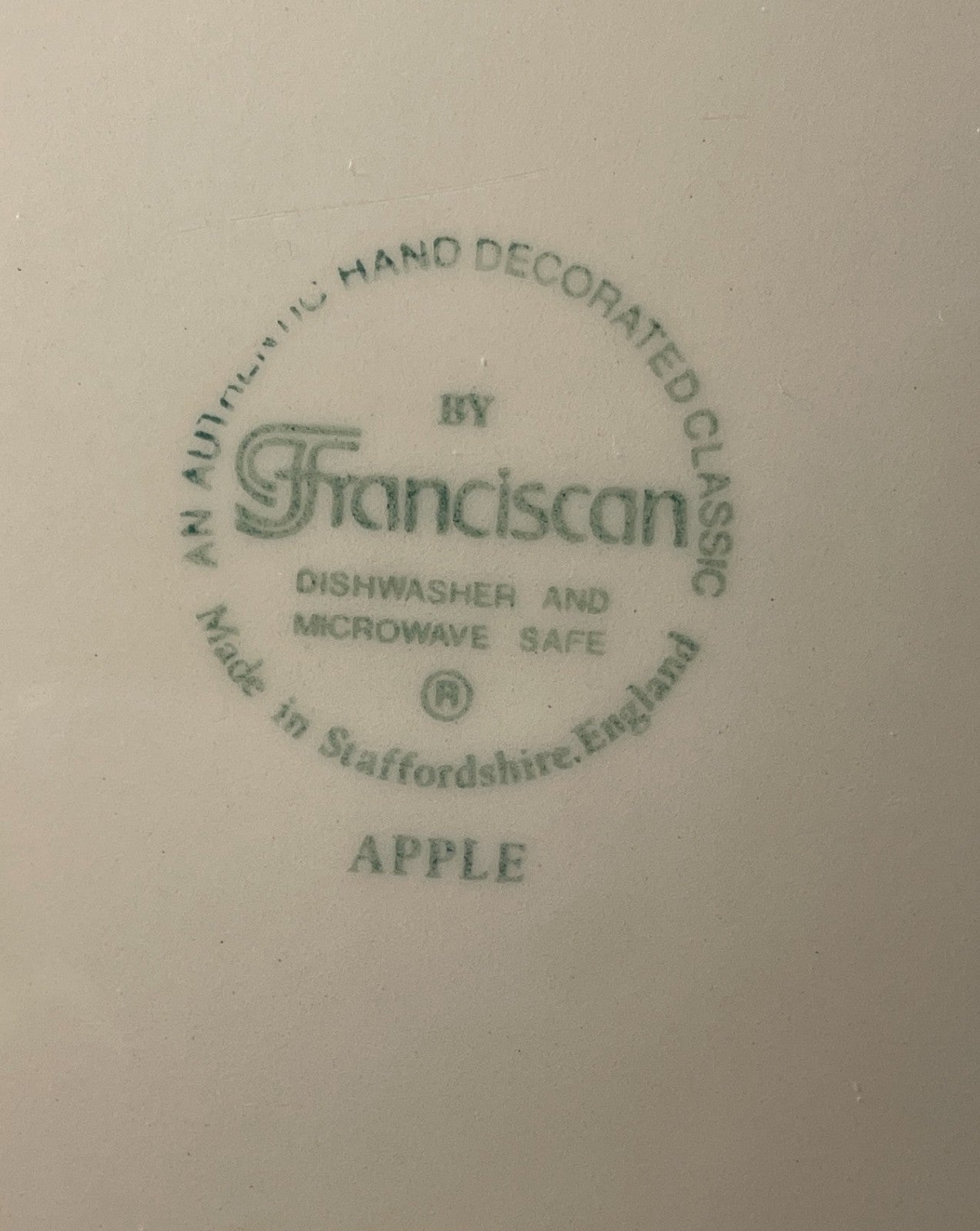 Franciscan Apple Dinner Plate 10 3/4" England2
