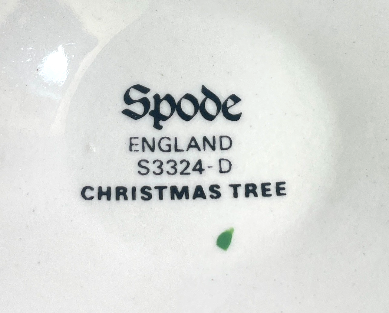 Spode Christmas Tree Candleholder Ring Handle 2 1/2"2