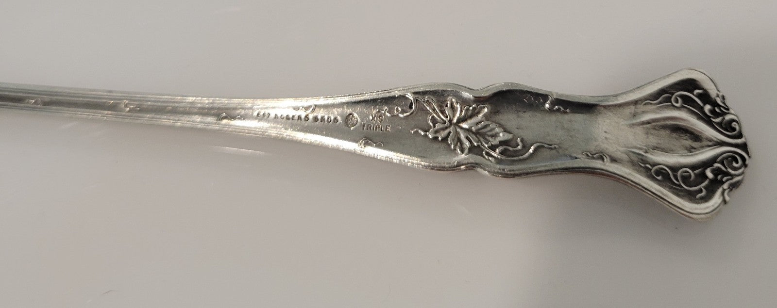 International Silver Rogers Vintage 1904 Fork Pickle Olive  Silverplate2