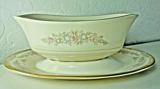 Lenox Chesapeake Gravy Boat with Attached Underplate0