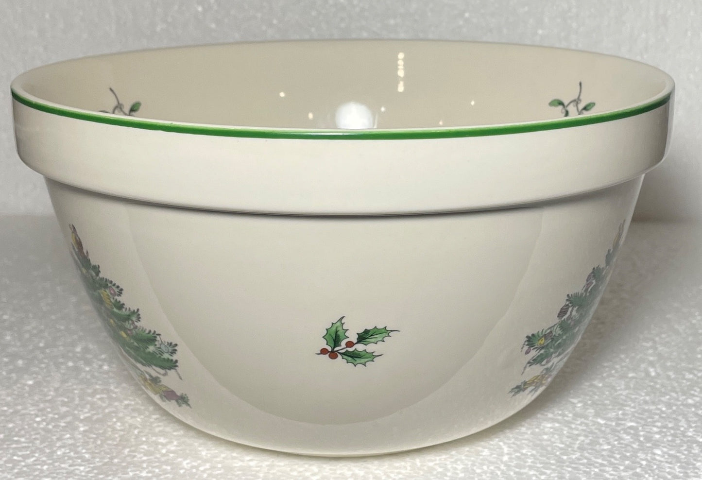 Spode Christmas Tree 8" Round Serving Bowl1