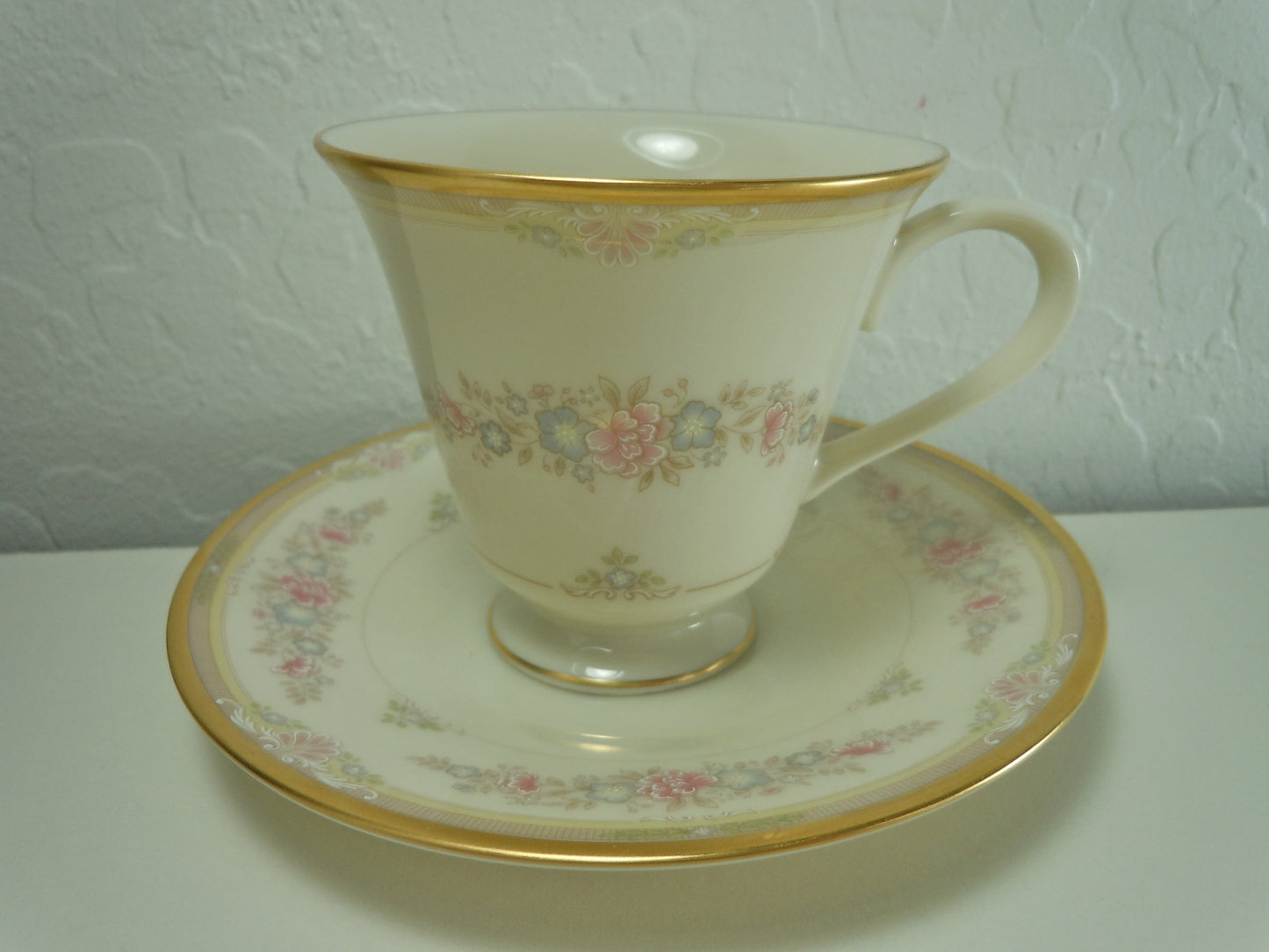 Lenox Chesapeake Demitasse Cup and Saucer Set0